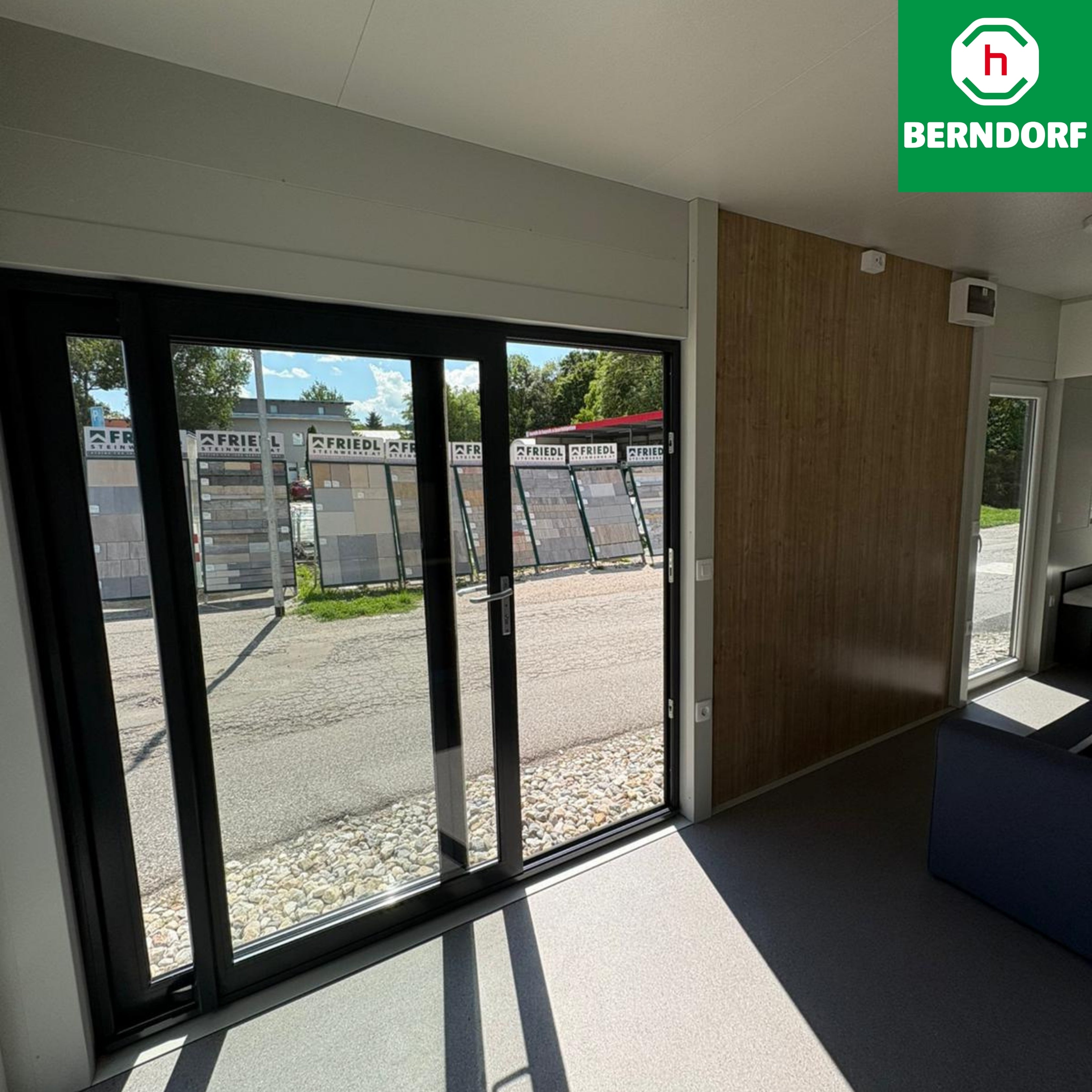 TINY HOUSE 8x3 m ZUM SENSATIONSPREIS: € 23.999 ,- statt € 30.999,00