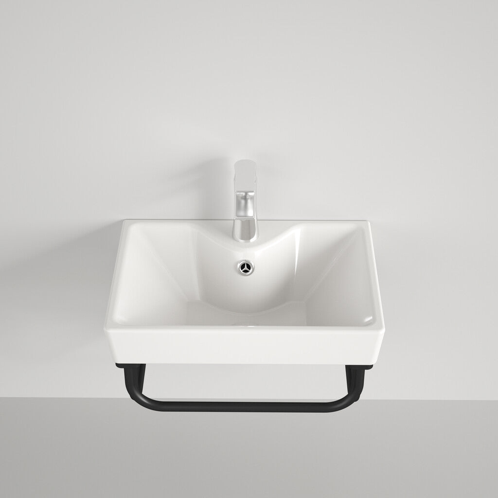 Sanotechnik - "DELTA 41 Waschbecken-Konsolenset mit Spiegel und Ablage"