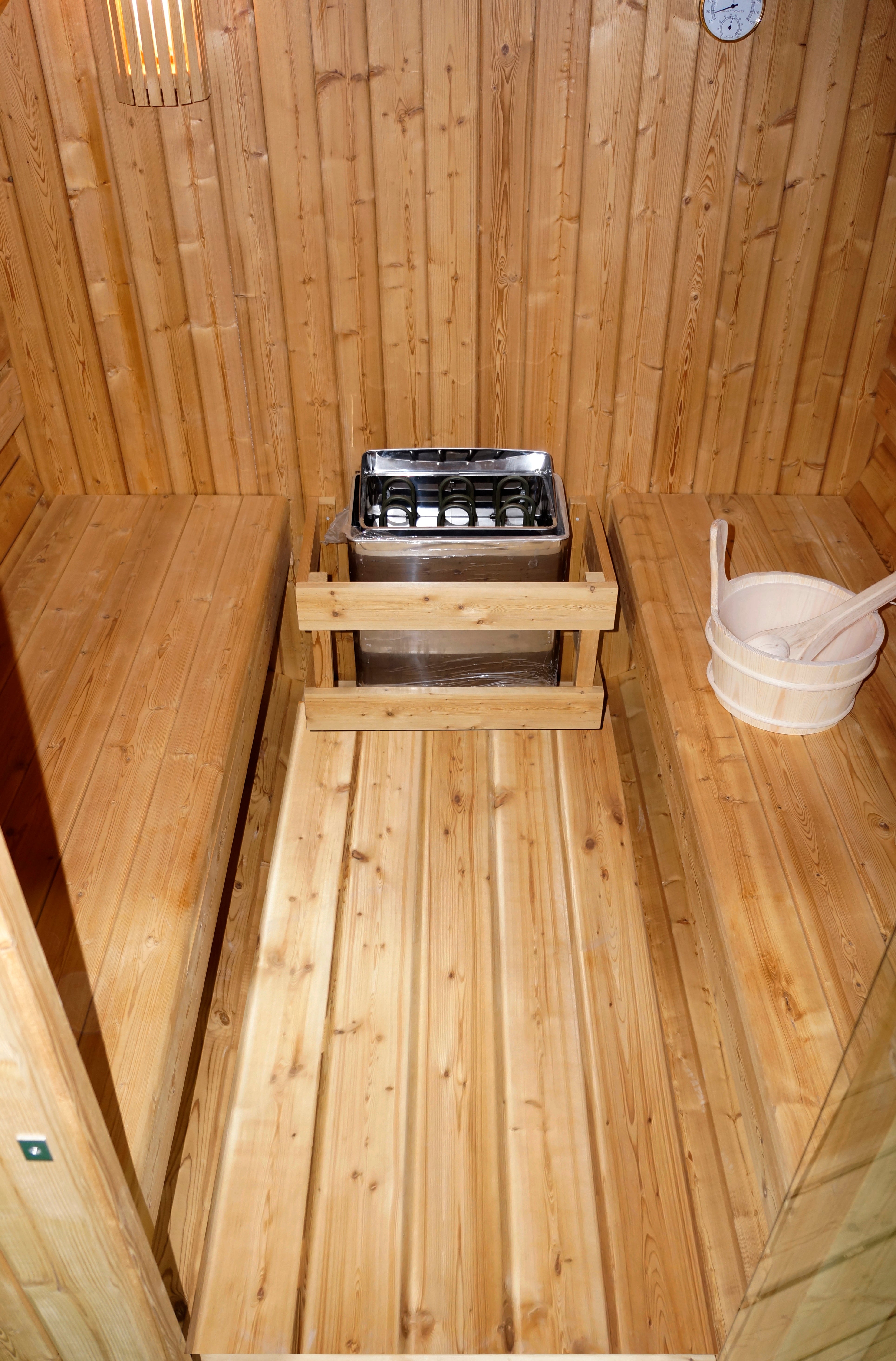 Outdoor Fasssauna BERGEN