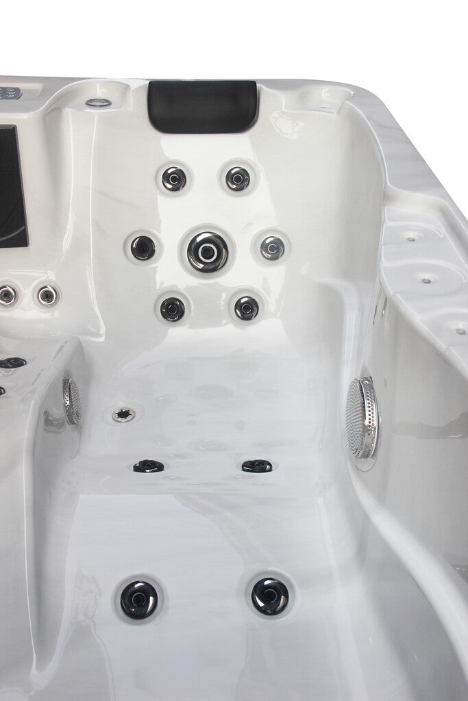 Sanotechnik - MODENA OUTDOOR WHIRLPOOL white marble inkl. Abdeckung 205x130x70 cm