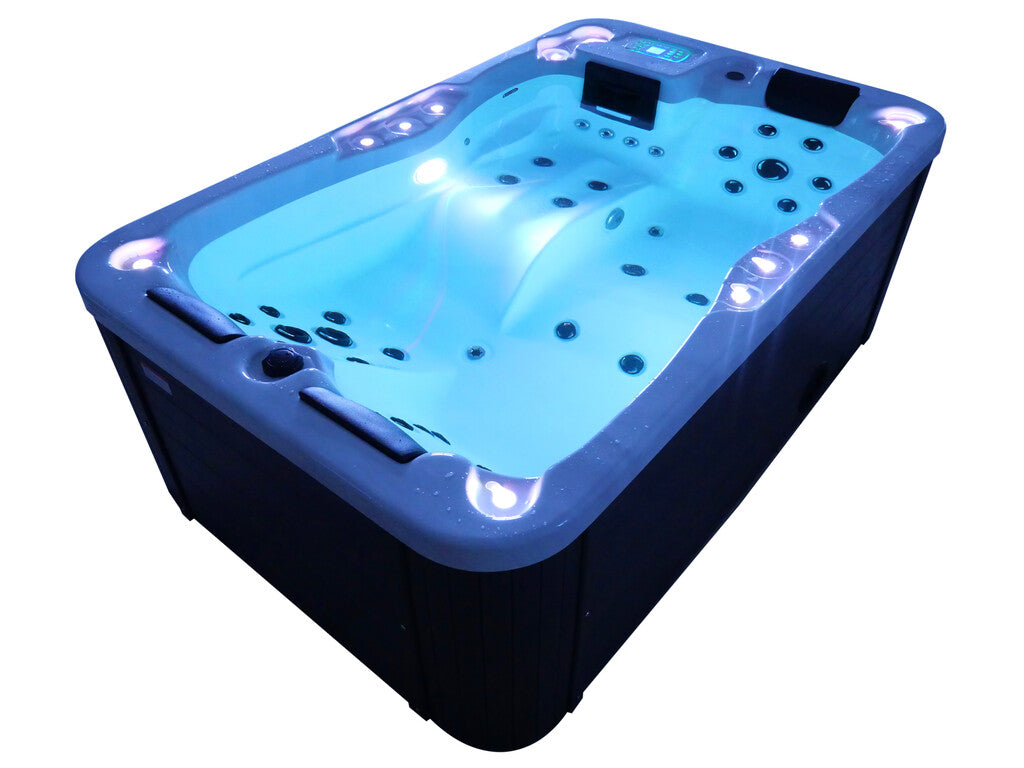 Sanotechnik - MODENA OUTDOOR WHIRLPOOL white marble inkl. Abdeckung 205x130x70 cm