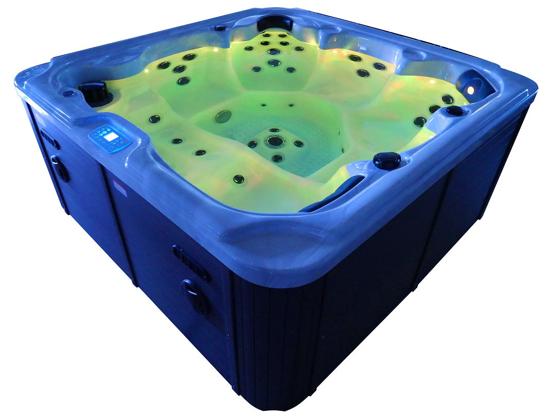 SANOTECHNIK I Outdoor Whirlpool OASIS MAXI - inkl. Abdeckung