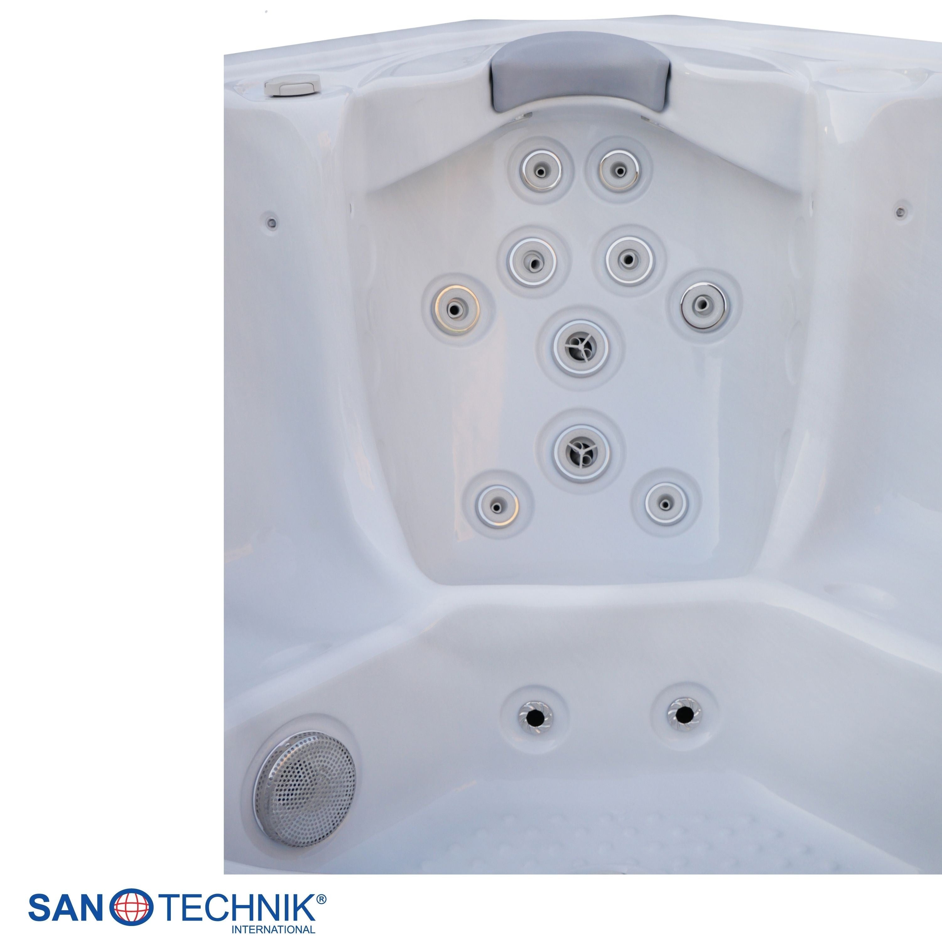 Sanotechnik - OASIS MAXI OUTDOOR WHIRLPOOL white marble inkl. Abdeckung und Stiege 210x210x95 cm