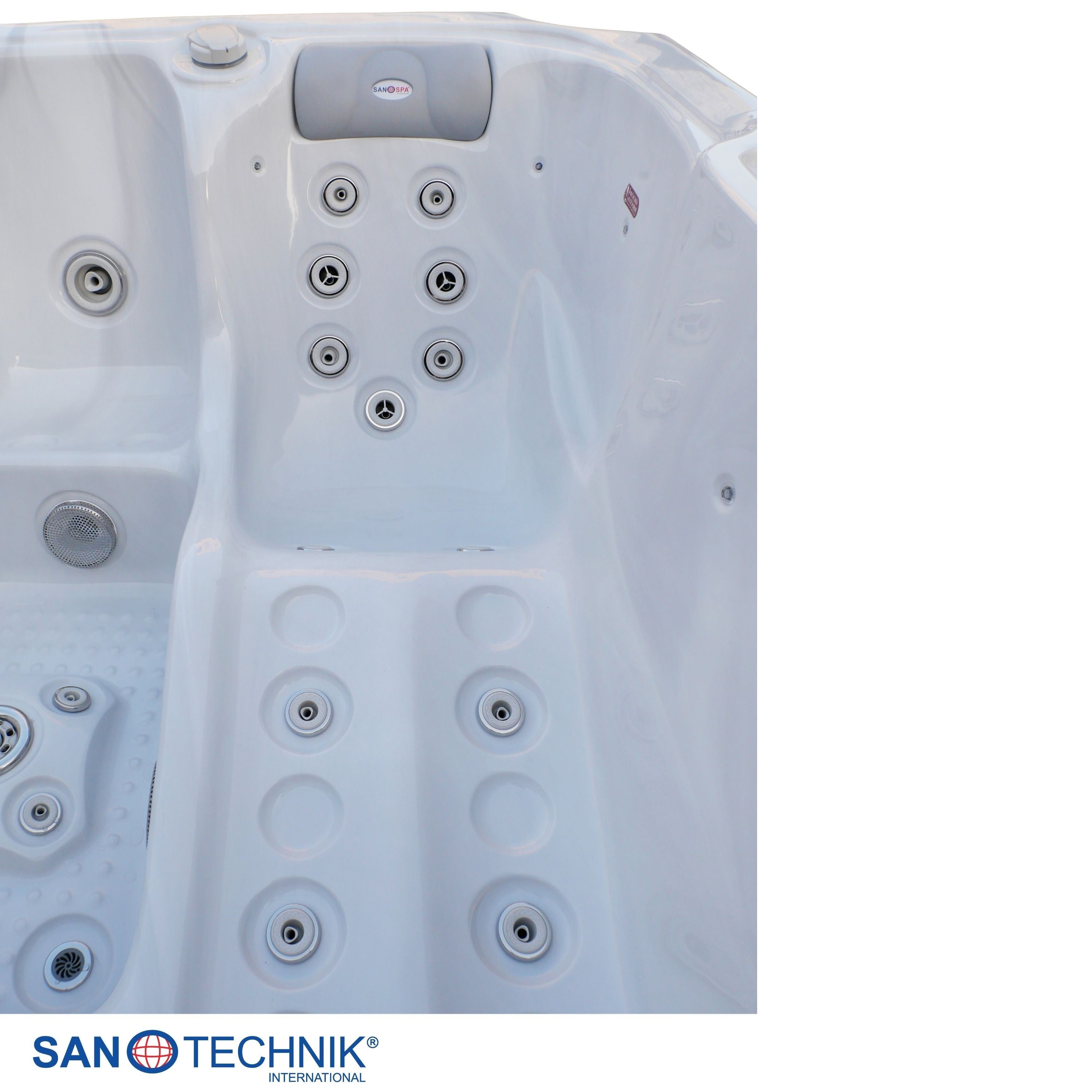 Sanotechnik - OASIS MAXI OUTDOOR WHIRLPOOL white marble inkl. Abdeckung und Stiege 210x210x95 cm