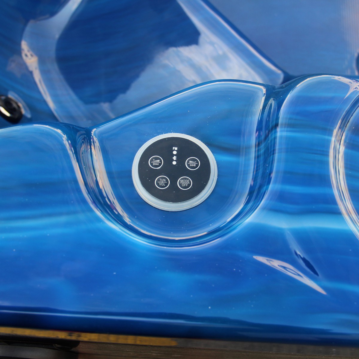 Sanotechnik - PALMA OUTDOOR WHIRLPOOL blue marble inkl. Abdeckung und Stiege 190x190x86 cm