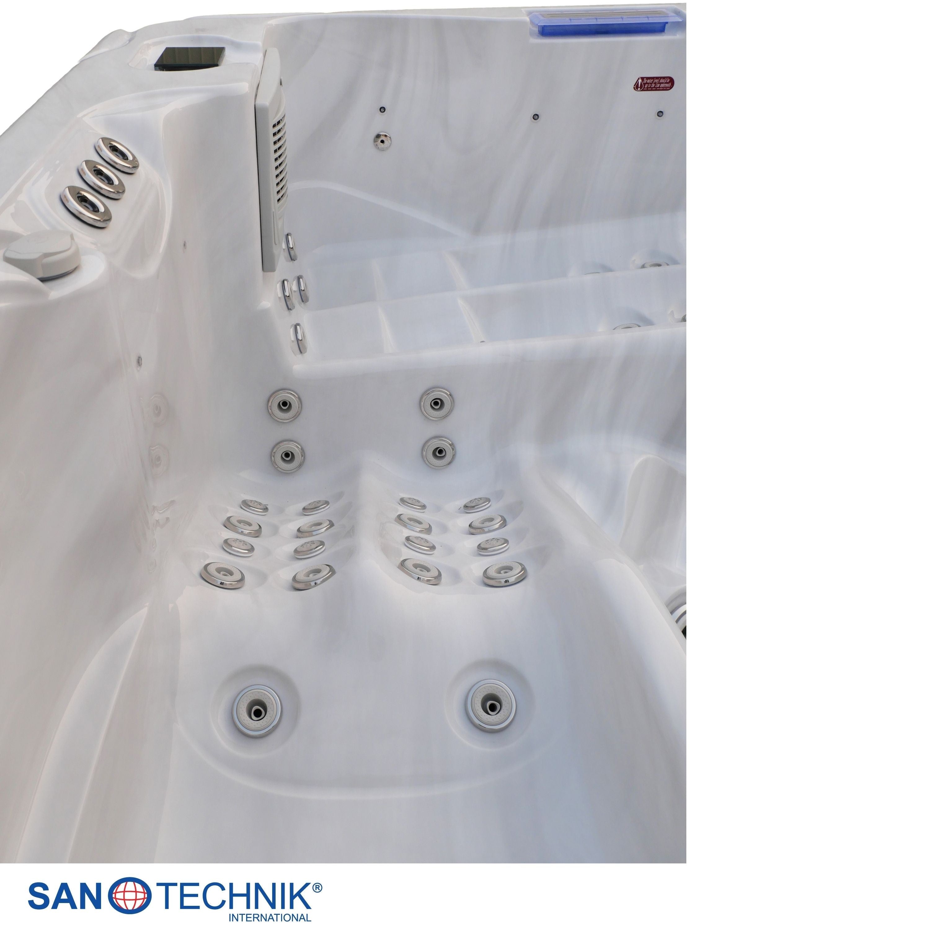 Sanotechnik - HAWAI OUTDOOR WHIRLPOOL white marble inkl. Abdeckung und Stiege 220x220x95 cm