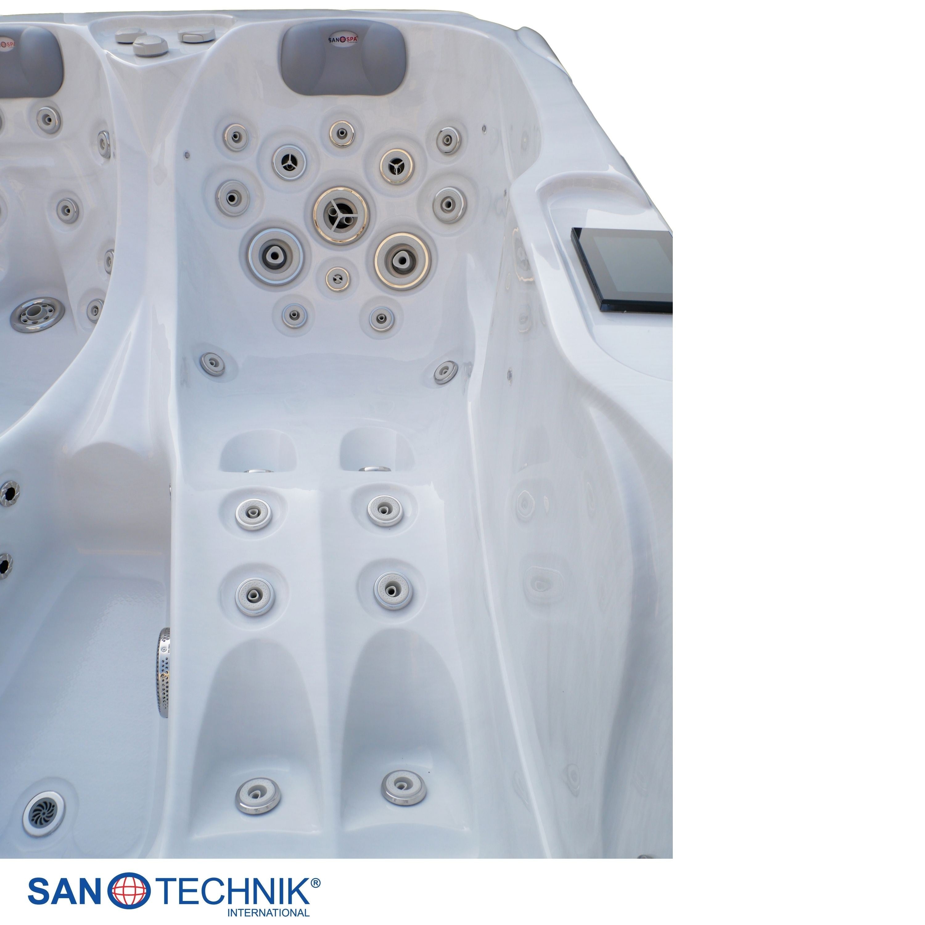 Sanotechnik - MAURITSIUS OUTDOOR WHIRLPOOL white marble inkl. Abdeckung und Stiege 210x160x90 cm