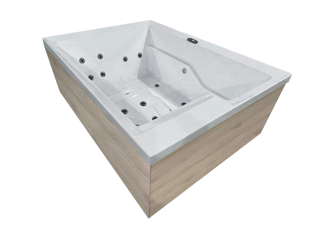 Sanotechnik - ZADAR OUTDOOR WHIRLPOOL white inkl. Abdeckung und Stiege 190x140x70 cm