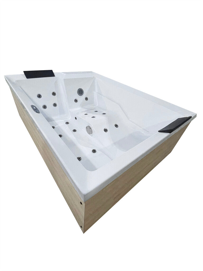 Sanotechnik - ZADAR OUTDOOR WHIRLPOOL white inkl. Abdeckung und Stiege 190x140x70 cm