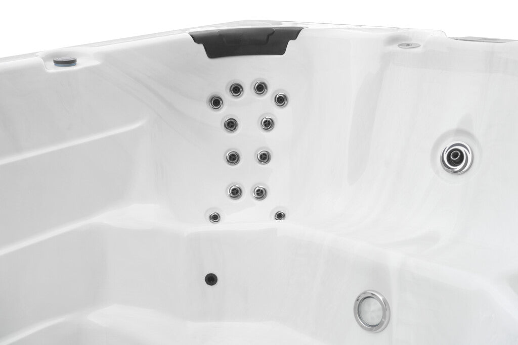 Sanotechnik - IBIZA SWIMM WHIRLPOOL white marble inkl. Abdeckung und Stiege 400x228x131 cm