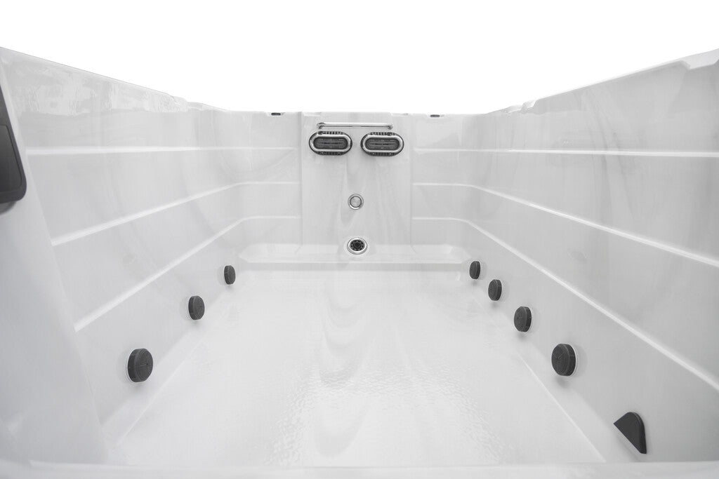 Sanotechnik - IBIZA SWIMM WHIRLPOOL white marble inkl. Abdeckung und Stiege 400x228x131 cm