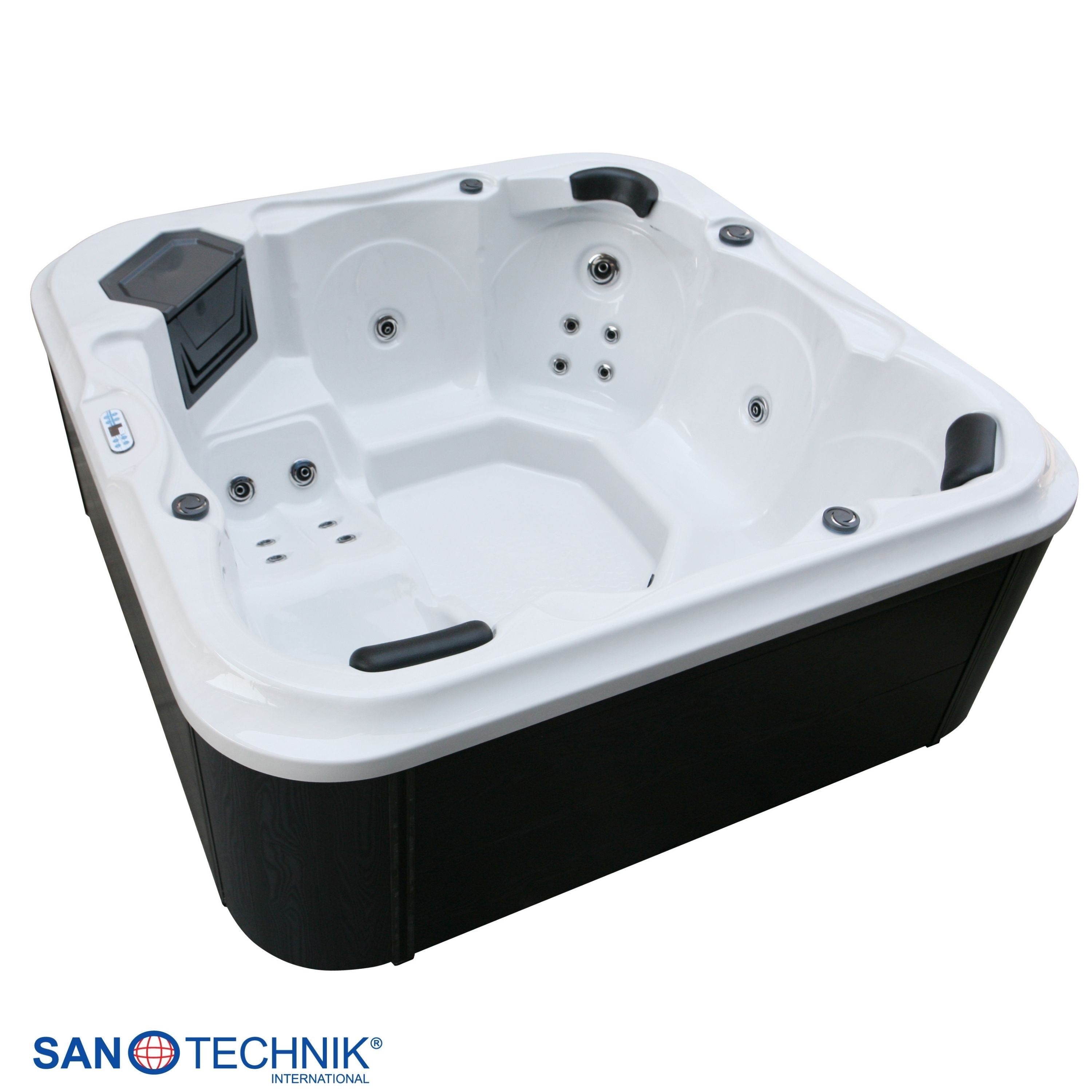 Sanotechnik - TIROL OUTDOOR WHIRLPOOL white marble inkl. Abdeckung und Stiege 210x210x80 cm