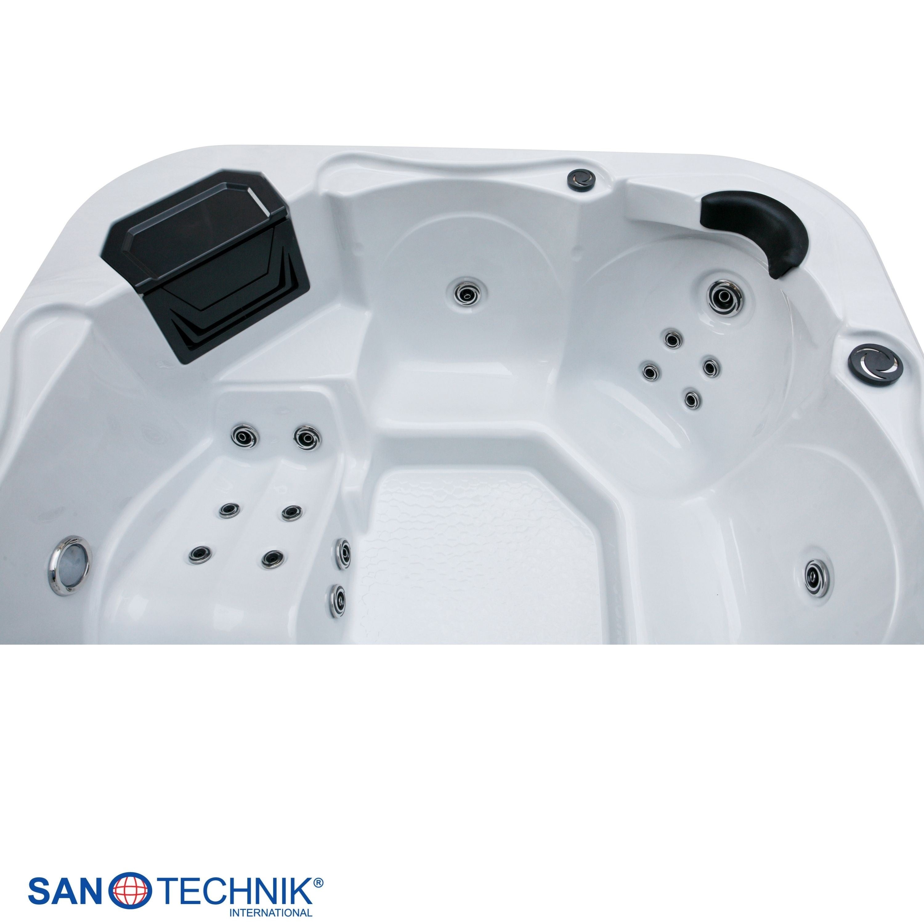 Sanotechnik - TIROL OUTDOOR WHIRLPOOL white marble inkl. Abdeckung und Stiege 210x210x80 cm