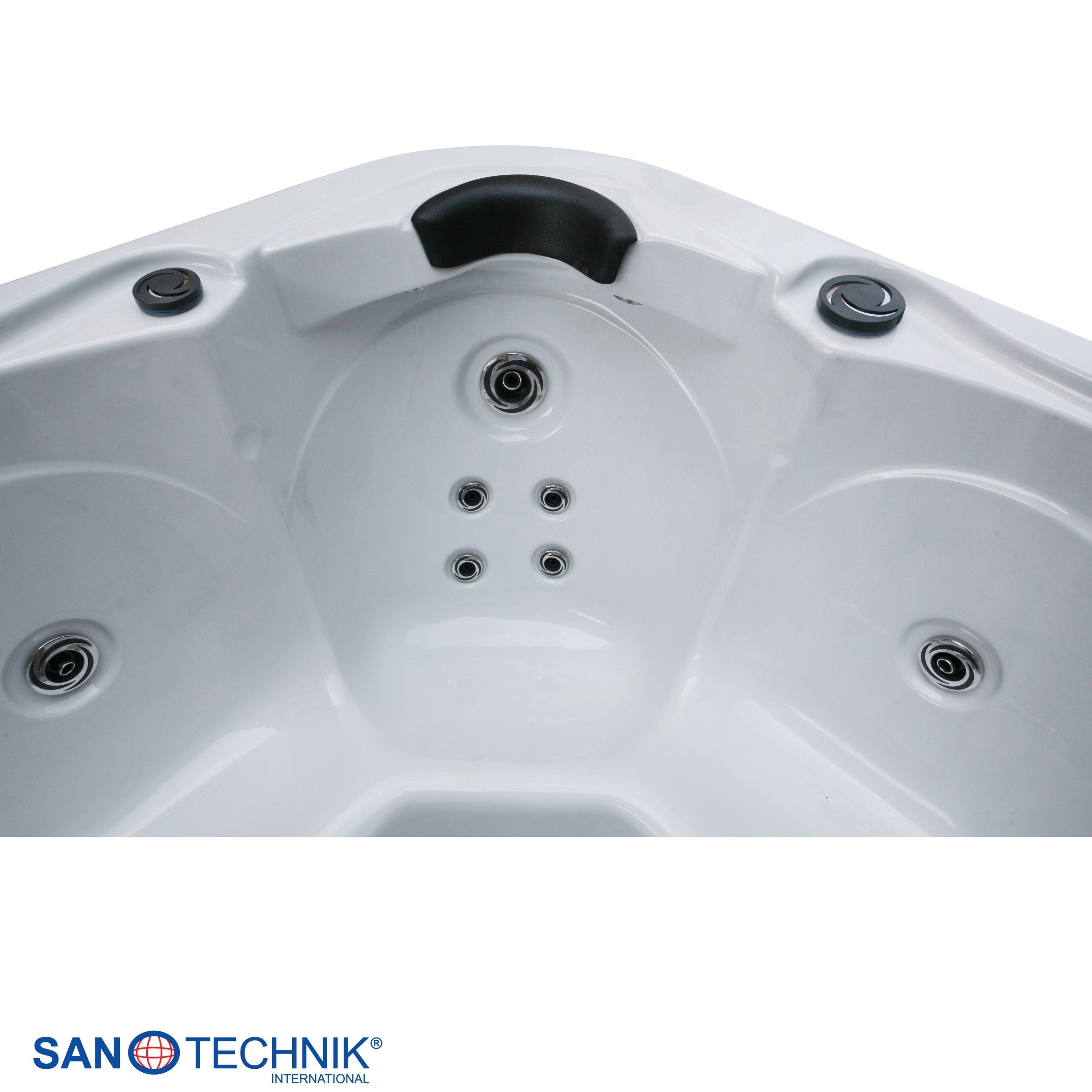 Sanotechnik - TIROL OUTDOOR WHIRLPOOL white marble inkl. Abdeckung und Stiege 210x210x80 cm