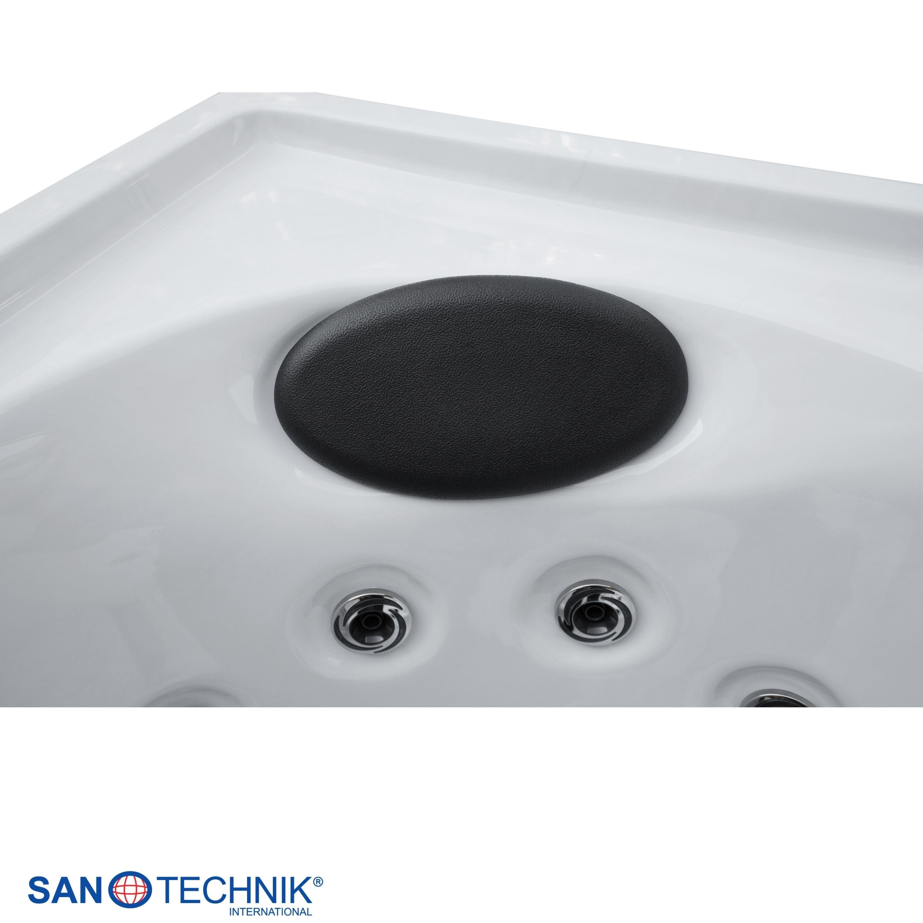 Sanotechnik - CATANIA OUTDOOR WHIRLPOOL white marble inkl. Abdeckung 210x180x82 cm
