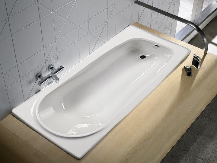 Sanotechnik ALBA Badewanne Sanotechnik, Füllmenge 115Liter, 140x70x44 cm, Körperformwanne