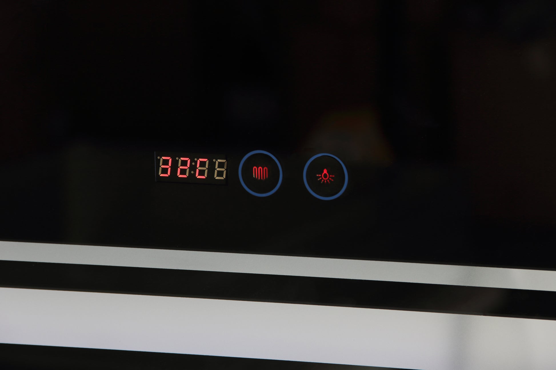 Sanotechnik Badezimmerspiegel mit Anti-Beschlag-Funktion & LED Beleuchtung Sanotechnik