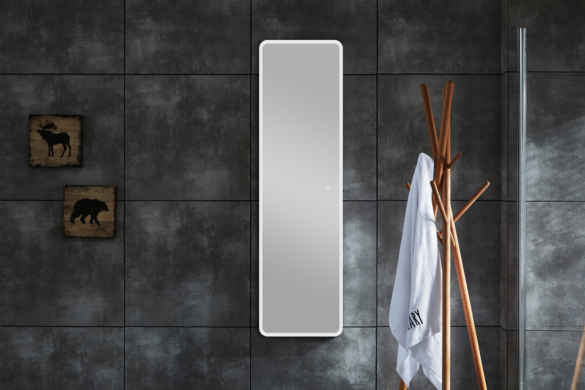 Sanotechnik Badezimmerspiegel mit indirekter LED Beleuchtung Sanotechnik